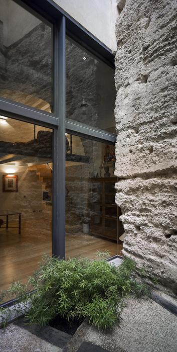 ARQUITECTOS EN MAYUSCULA