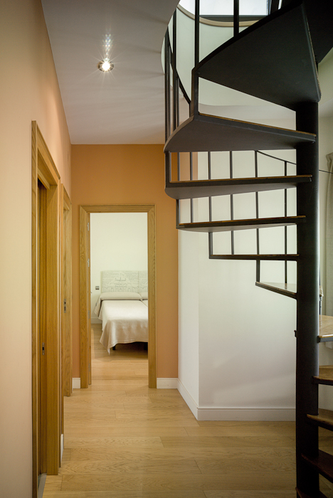 ARQUITECTOS EN MAYUSCULA