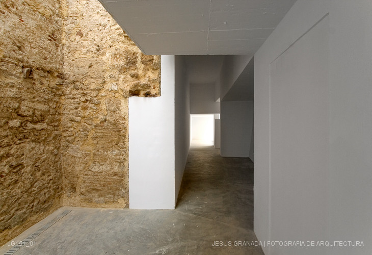 Rehabilitación de viviendas para realojo en Cádiz , Casa del Plátano