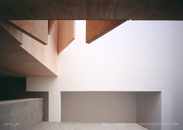 Rehabilitación de viviendas para realojo en Cádiz , Casa del Plátano