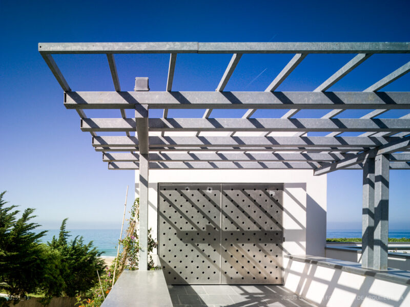 CADIZ ZAHARA DE LOS ATUNES VIVIENDA UNIFAMILIAR GUILLERMO VAZQUEZ PATRICIA LEAL JG251 19