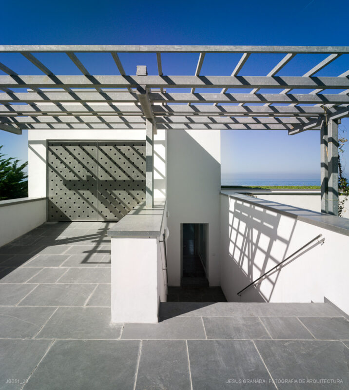 CADIZ ZAHARA DE LOS ATUNES VIVIENDA UNIFAMILIAR GUILLERMO VAZQUEZ PATRICIA LEAL JG251 20