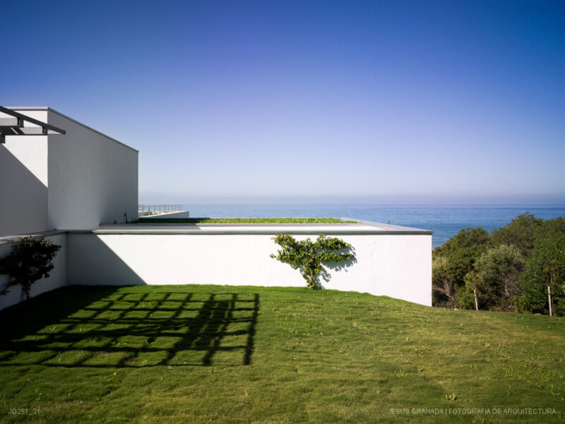 CADIZ ZAHARA DE LOS ATUNES VIVIENDA UNIFAMILIAR GUILLERMO VAZQUEZ PATRICIA LEAL JG251 21