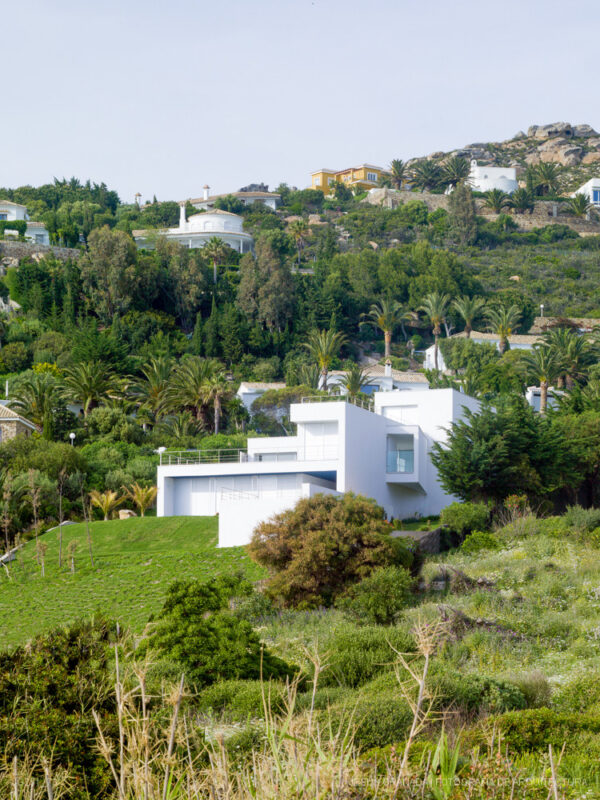 CADIZ ZAHARA DE LOS ATUNES VIVIENDA UNIFAMILIAR GUILLERMO VAZQUEZ PATRICIA LEAL JG251 73
