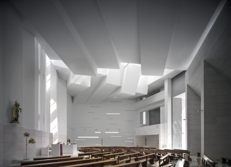 Iglesia en Roquetas de Mar