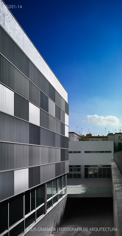 comisaria policia bermejales carrascal delapuente jg301 141