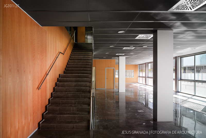 comisaria policia bermejales carrascal delapuente jg301 271