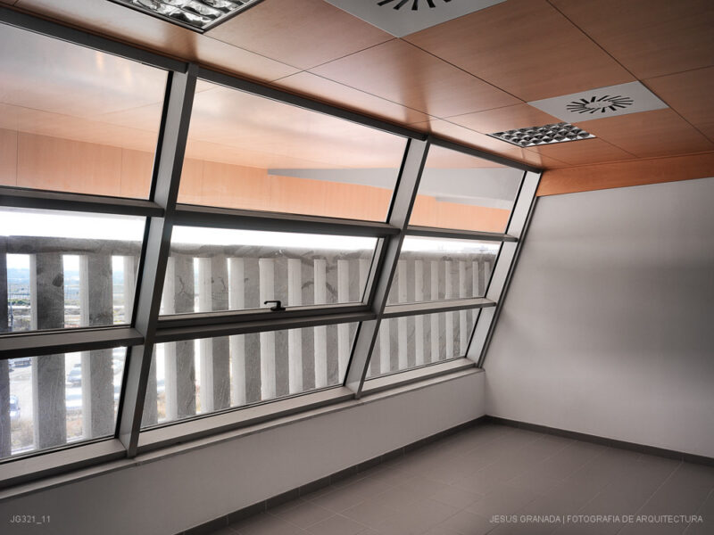 GRANADA JESUS BOZZO ROSA PALACIO ANDRES LOPEZ IML JG321 11