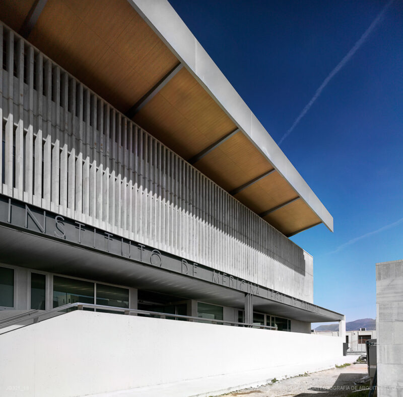 GRANADA JESUS BOZZO ROSA PALACIO ANDRES LOPEZ IML JG321 18