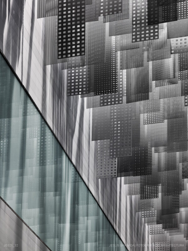 GRANADA JESUS BOZZO ROSA PALACIO ANDRES LOPEZ IML JG321 32