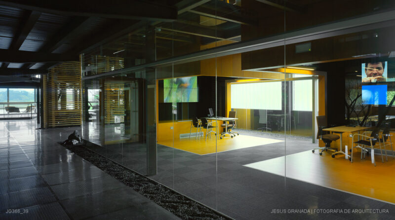 Centro de Interpretación de aves, Urdaibai Bird Center