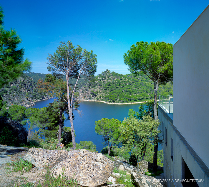 casa en un pantano moremas arquitectos 37004