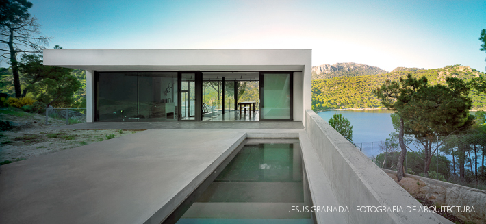 casa en un pantano moremas arquitectos 37017