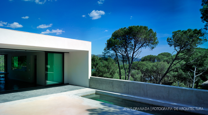 casa en un pantano moremas arquitectos 37021