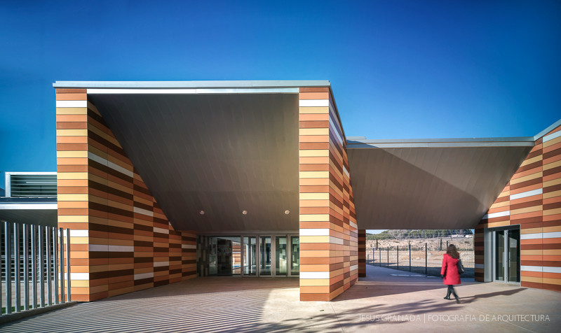 CEIP PARQUE GOYA ZARAGOZA MAGEN ARQUITECTOS JG353 50