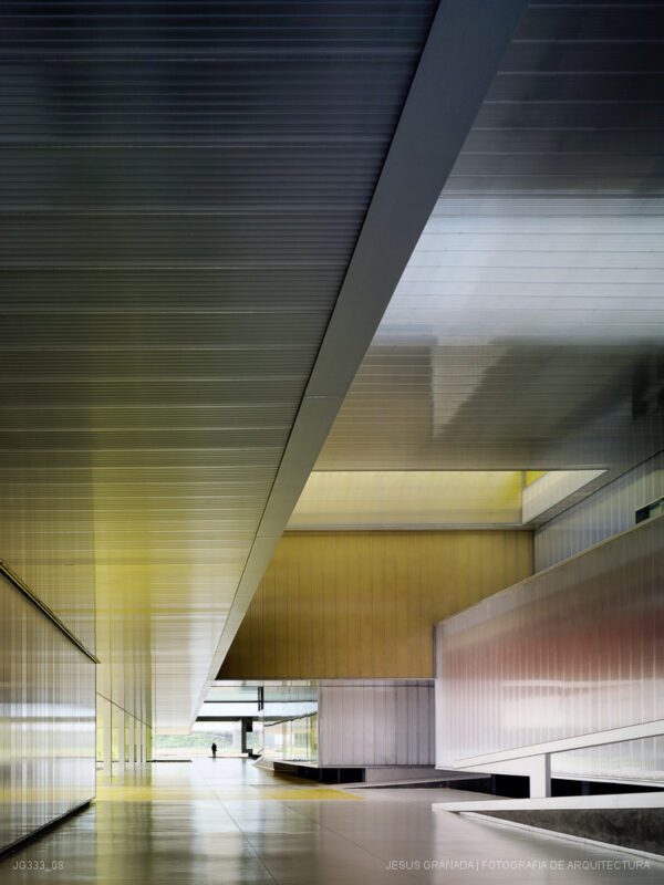 SEVILLA AULARIO PABLO OLAVIDE MGM ARQUITECTOS EDUCACION JG333 08