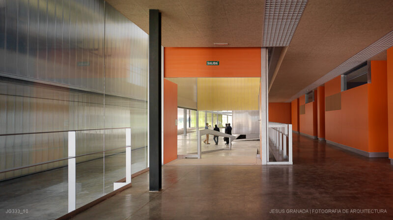 SEVILLA AULARIO PABLO OLAVIDE MGM ARQUITECTOS EDUCACION JG333 10