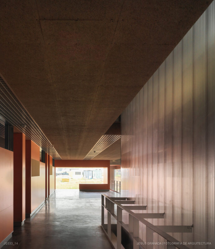 SEVILLA AULARIO PABLO OLAVIDE MGM ARQUITECTOS EDUCACION JG333 14