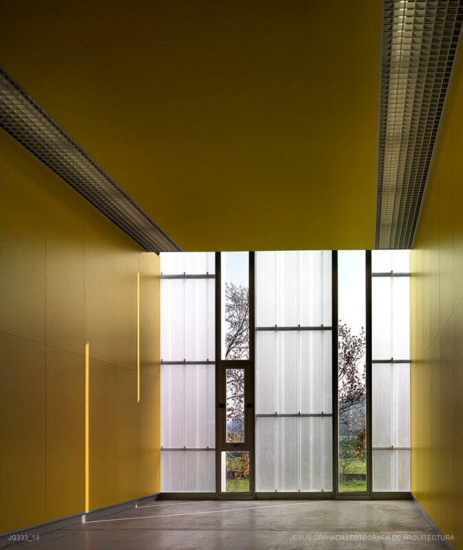 SEVILLA AULARIO PABLO OLAVIDE MGM ARQUITECTOS EDUCACION JG333 18
