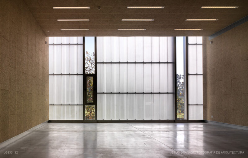 SEVILLA AULARIO PABLO OLAVIDE MGM ARQUITECTOS EDUCACION JG333 32