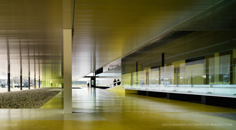 SEVILLA AULARIO PABLO OLAVIDE MGM ARQUITECTOS EDUCACION JG333 36