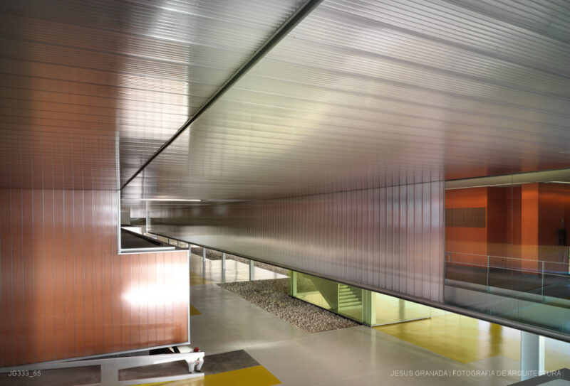 SEVILLA AULARIO PABLO OLAVIDE MGM ARQUITECTOS EDUCACION JG333 65