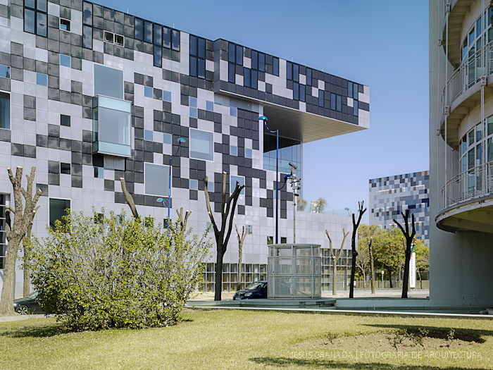 Ruiz-Larrea y Asociados