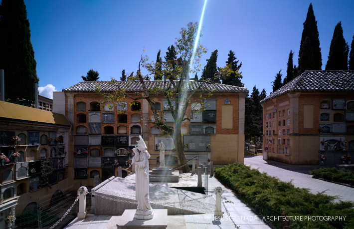 Panteón Legerén-Félix