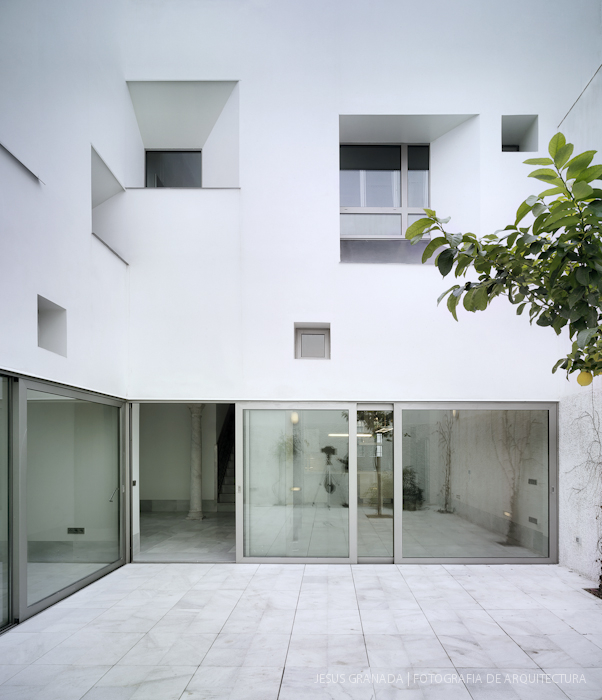 Antonio gonzález Cordón, Antonio Gónzález Liñán