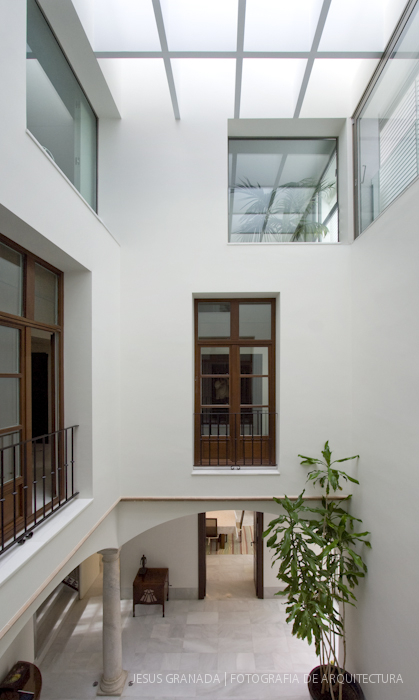 Antonio gonzález Cordón, Antonio Gónzález Liñán