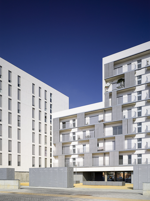 ARQUITECTOS EN MAYUSCULA