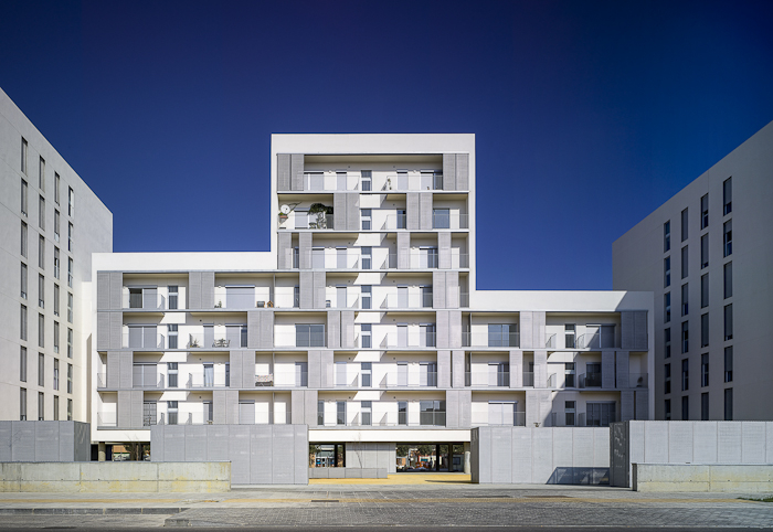 ARQUITECTOS EN MAYUSCULA