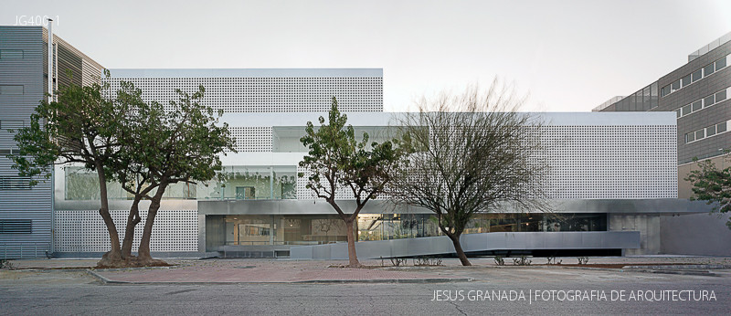 mgm hospital cartuja sevilla arquitectura andalucia morales giles jg400 1