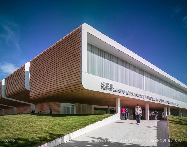 ESCUELA DE MAGISTERIO GRANADA RAMON FERNANDEZ ALONSO ALMANJAYAR CERAMICA EDUCACION JG415 41
