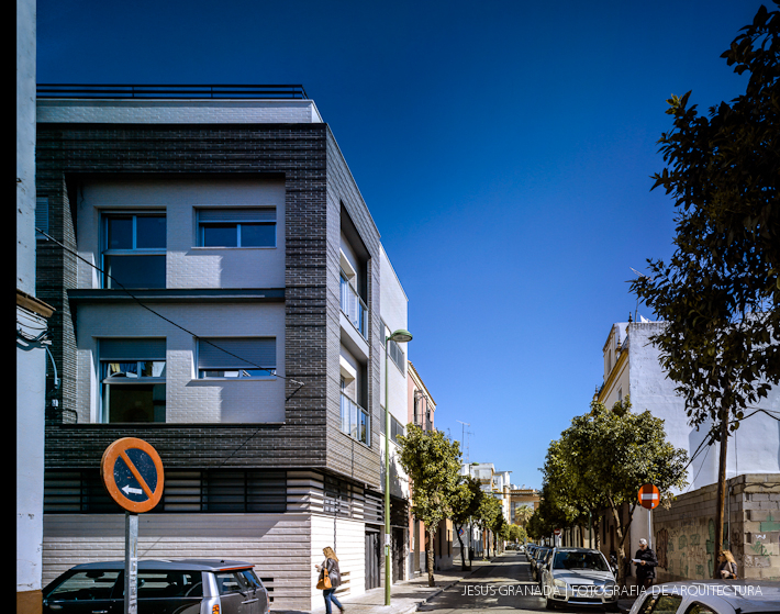 casa vazquez sevilla victor garcia trejo 43205 ret