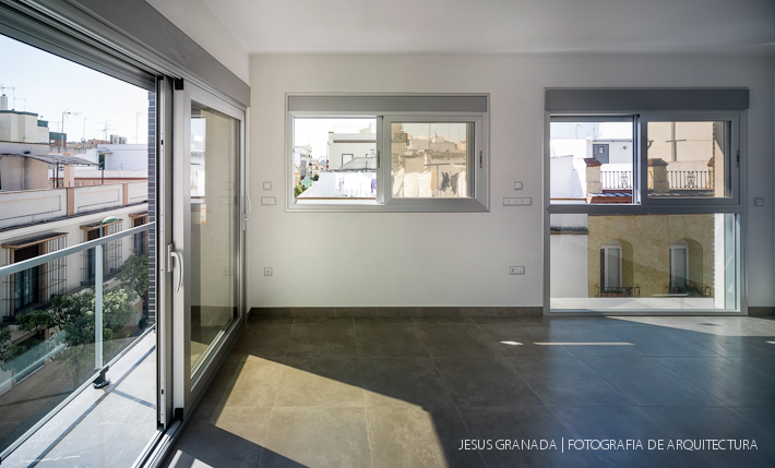 casa vazquez sevilla victor garcia trejo 43227 ret