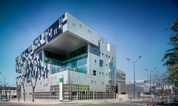 sede agencia andaluza energia ruiz larrea asociados arquitectos 40502