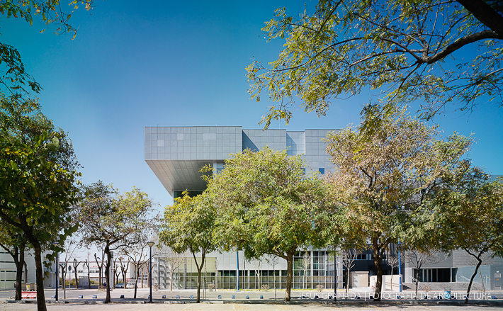 sede agencia andaluza energia ruiz larrea asociados arquitectos 40504