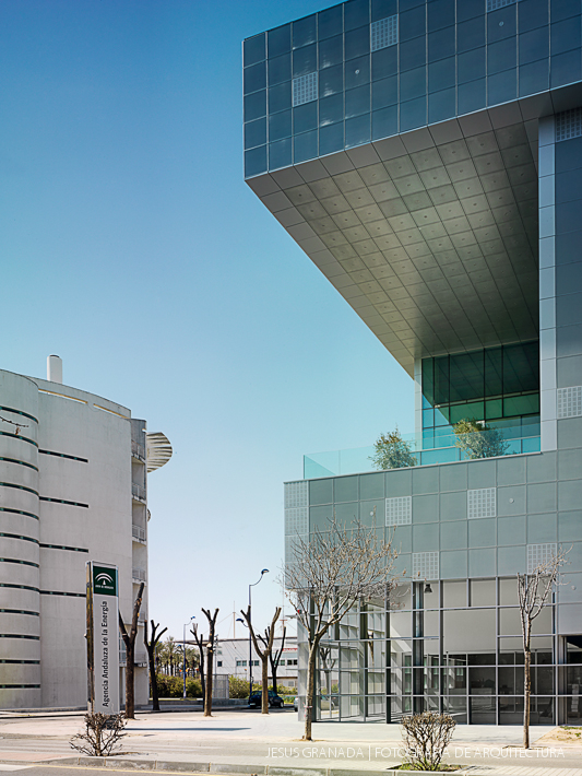 sede agencia andaluza energia ruiz larrea asociados arquitectos 40513