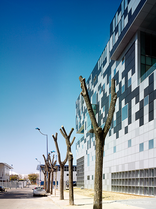 sede agencia andaluza energia ruiz larrea asociados arquitectos 40515