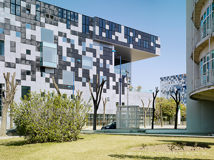 sede agencia andaluza energia ruiz larrea asociados arquitectos 40522