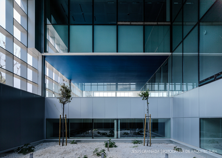 sede agencia andaluza energia ruiz larrea asociados arquitectos 40538