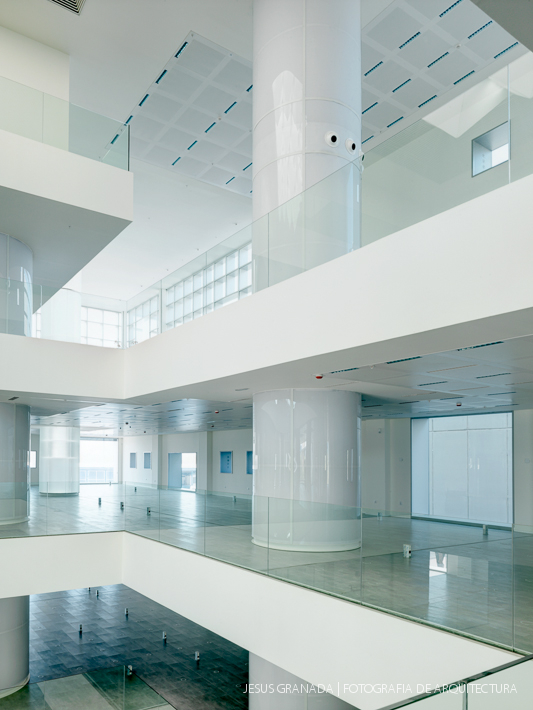 sede agencia andaluza energia ruiz larrea asociados arquitectos 40542