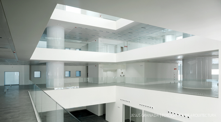 sede agencia andaluza energia ruiz larrea asociados arquitectos 40543