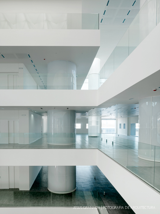 sede agencia andaluza energia ruiz larrea asociados arquitectos 40545