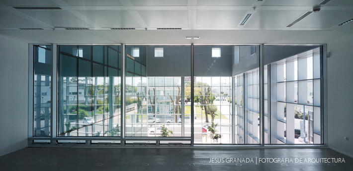 sede agencia andaluza energia ruiz larrea asociados arquitectos 40560