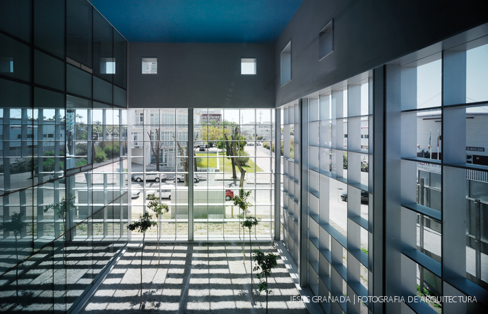 sede agencia andaluza energia ruiz larrea asociados arquitectos 40561