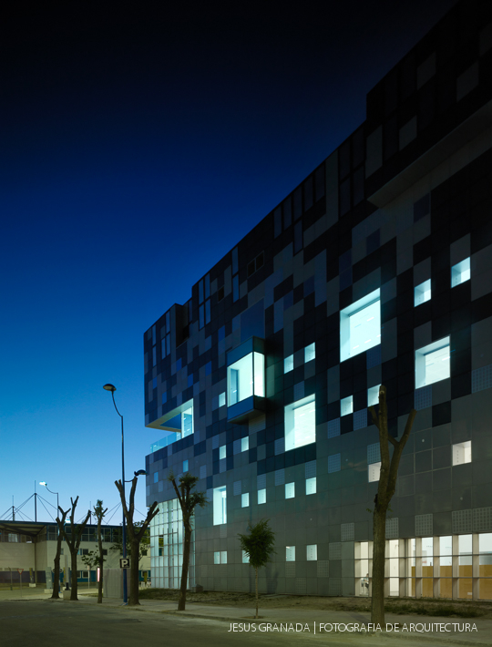 sede agencia andaluza energia ruiz larrea asociados arquitectos aae noct05