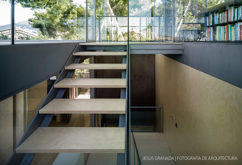 Casa en el monte. Rafael de Lacour. Spain. Fotografía de Jesús Granada.