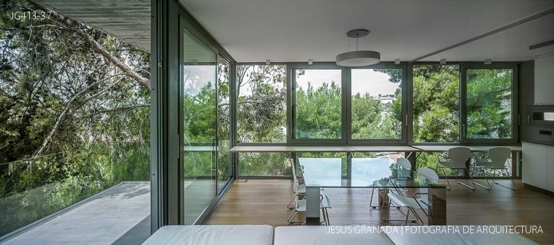 Casa en el monte. Rafael de Lacour. Spain. Fotografía de Jesús Granada.